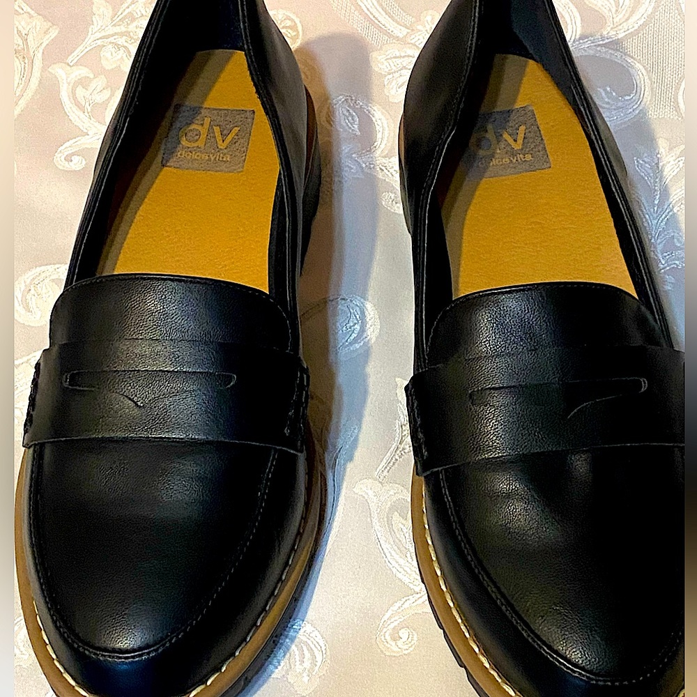 🎁DOLCE VITA BLACK LEATHER DRESS SHOES!